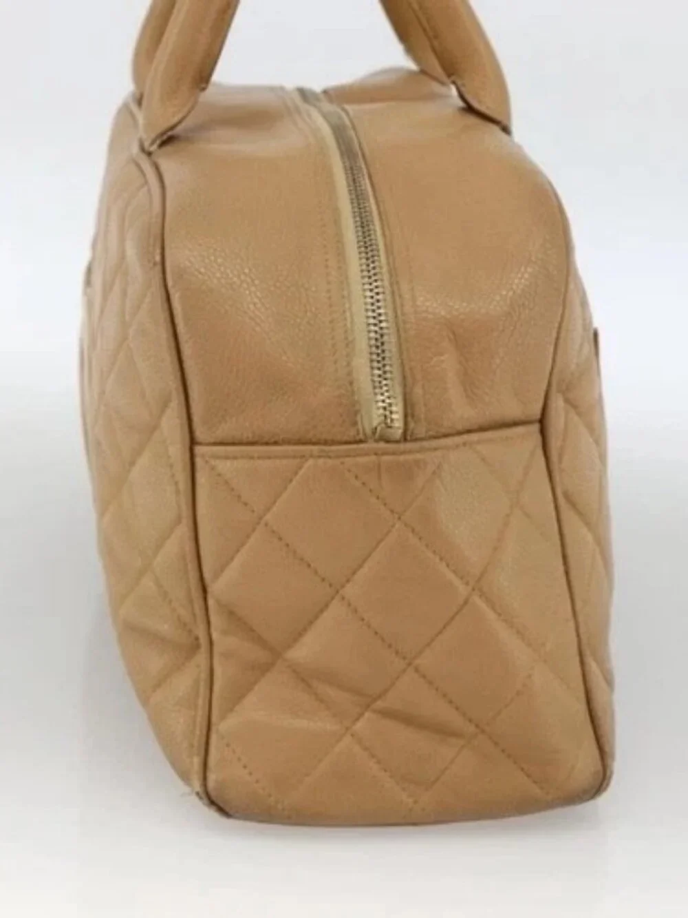 CHANEL Matelasse Boston Bag Grained Calf Skin Beige Gold CC Auth mr2295